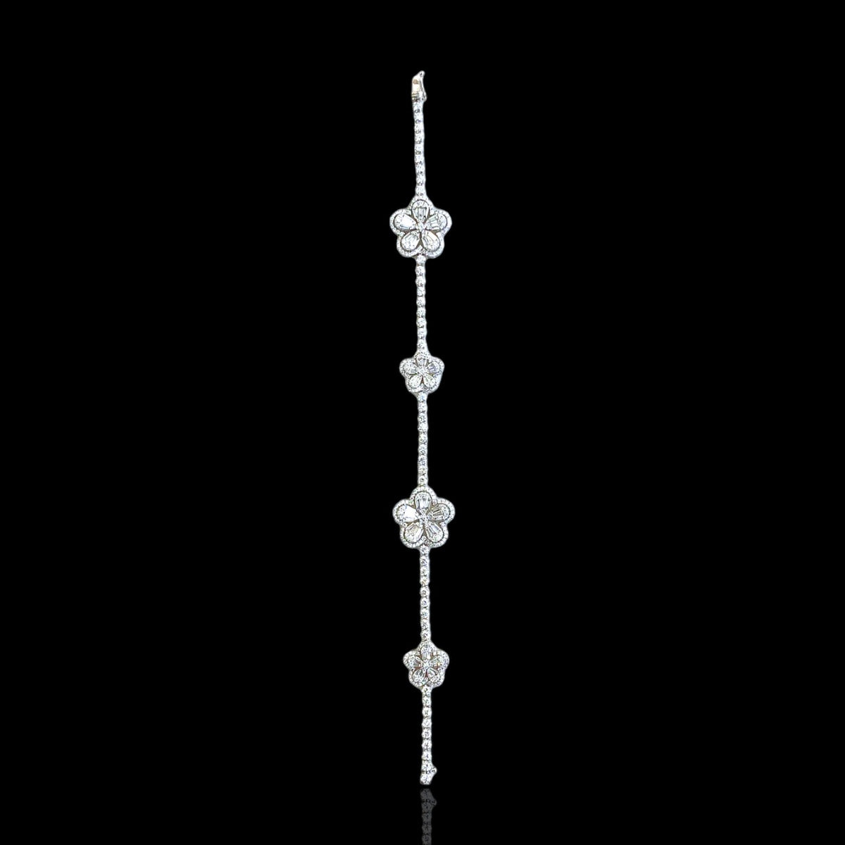 Flower Baguette x Round Tennis Bracelet